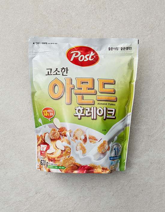 Post Almond Flake Cereal 620g