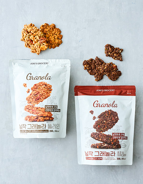 Johnny's Grocery Flat Granola (2 Flavors)